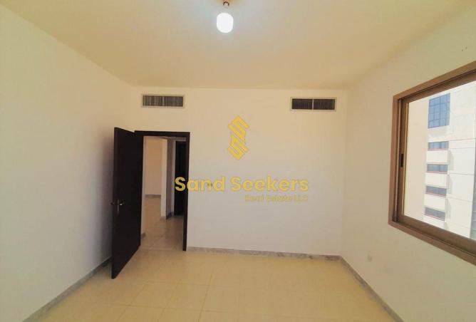 132484436 - Property Image 2