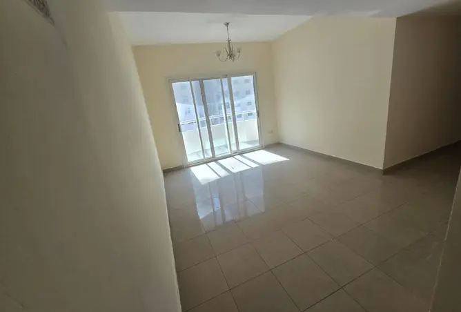 161892011 - Property Image 2