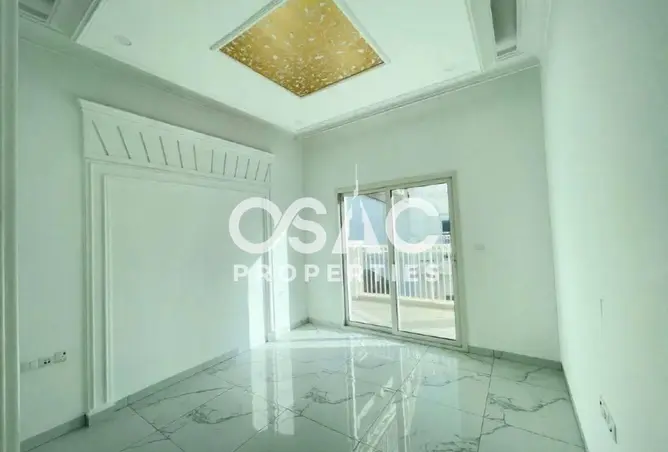85744147 - Property Image 3