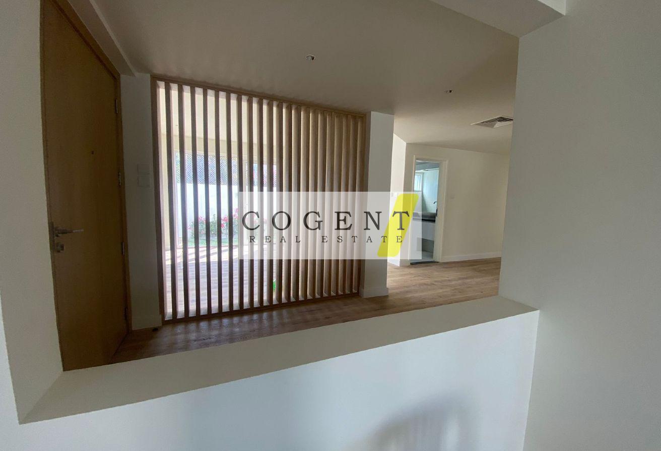 Upgraded Villa | Pool and Gym| Bright and spacious photo 5