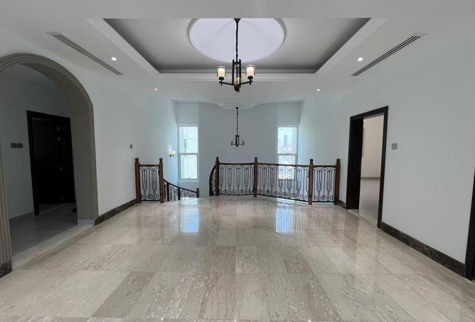 85731212 - Property Image 2
