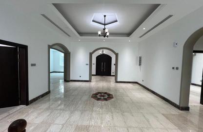 Villa - 5 Bedrooms - 6 Bathrooms for rent in Al Fisht - Al Heerah - Sharjah