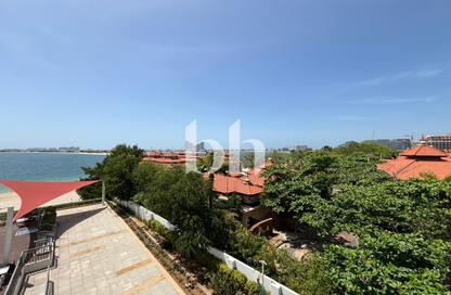 Hotel  and  Hotel Apartment - 2 Bedrooms - 2 Bathrooms for rent in Azizi Mina - Palm Jumeirah - Dubai
