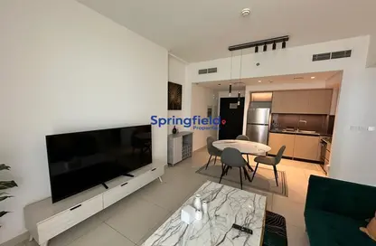 شقة - غرفة نوم - 1 حمام للبيع في برج التاج - وسط مدينة دبي - دبي