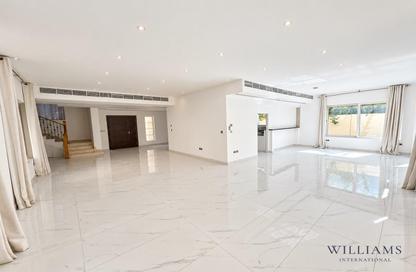 Villa - 4 - 4 for rent in Legacy Nova Villas - District 9 - Jumeirah Park - Dubai