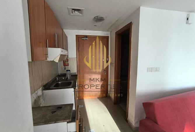 82793427 - Property Image 3