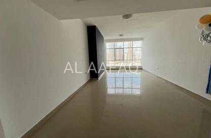 Apartment - 3 Bedrooms - 4 Bathrooms for rent in Al Khan Corniche - Al Khan - Sharjah Apartment - 3 Bedrooms - 4 Bathrooms for rent in Al Khan Corniche - Al Khan - Sharjah
