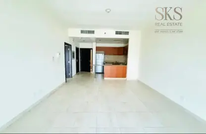 Apartment - 1 Bedroom - 2 Bathrooms for rent in Zumurud Building - Al Barsha 1 - Al Barsha - Dubai