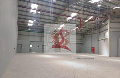 Warehouse - Studio - 1 Bathroom for rent in Al Khabisi - Deira - Dubai