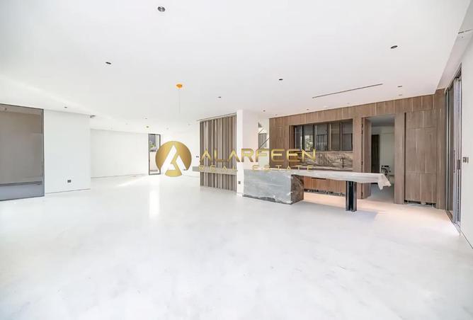 69504730 - Property Image 2