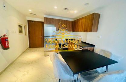 Apartment - 2 Bedrooms - 2 Bathrooms for rent in Oasis 1 - Oasis Residences - Masdar City - Abu Dhabi