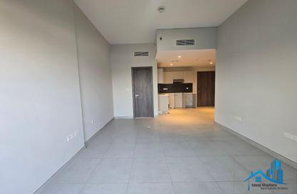 Apartment - 1 - 2 for rent in Sun Point Dubai C - Sun Point Dubai - Dubai Production City (IMPZ) - Dubai Apartment - 1 - 2 for rent in Sun Point Dubai C - Sun Point Dubai - Dubai Production City (IMPZ) - Dubai