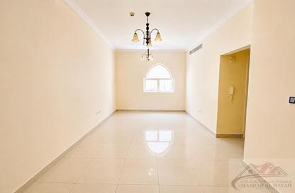 Apartment - 2 Bedrooms - 3 Bathrooms for rent in Muwaileh 29 Building - Muwaileh - Sharjah