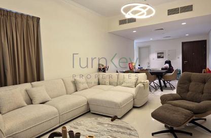 Apartment - 2 Bedrooms - 3 Bathrooms for rent in Carson C - Carson - Damac Hills - Dubai