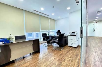 Office Space - Studio - 3 Bathrooms for rent in Hamdan Street - Abu Dhabi