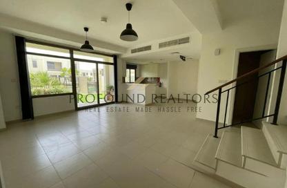 Townhouse - 3 - 4 for rent in Noor Townhouses - Town Square - Dubai
