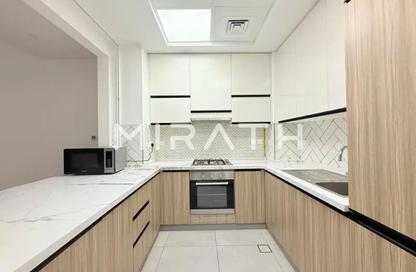 Apartment - 1 Bedroom - 2 Bathrooms for rent in The Waves Residences - Al Mankhool - Bur Dubai - Dubai