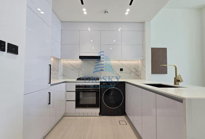 53173487 - Property Image 3