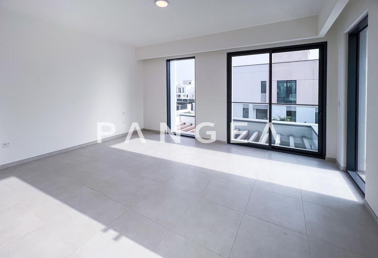 On Park | Corner Plot | Standalone photo 12