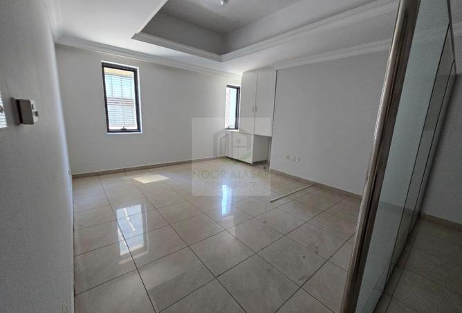 120659680 - Property Image 2