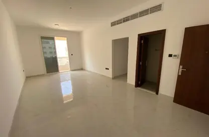 شقة - 2 غرف نوم - 3 حمامات للايجار في الجرف 2 - الجرف - عجمان وسط المدينة - عجمان