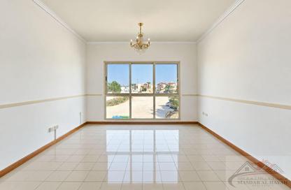 Villa - 5 - 7 for rent in Al Fisht - Al Heerah - Sharjah Villa - 5 - 7 for rent in Al Fisht - Al Heerah - Sharjah