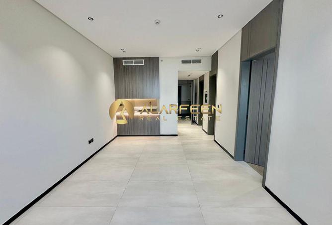 127031115 - Property Image 2