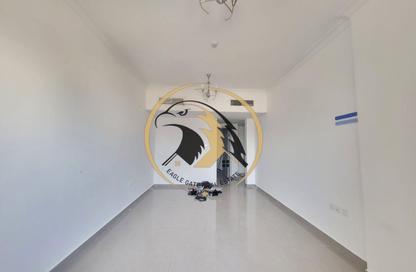 Apartment - 1 - 2 for rent in AlFalah - Muwaileh Commercial - Sharjah