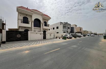 Villa - 5 Bedrooms - 7 Bathrooms for sale in Al Helio 2 - Al Helio - Ajman