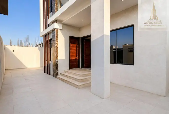 161443433 - Property Image 3