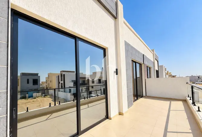 156004542 - Property Image 2