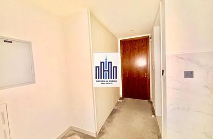 Apartment - Studio - 1 Bathroom for rent in Muwaileh 29 Building - Muwaileh - Sharjah