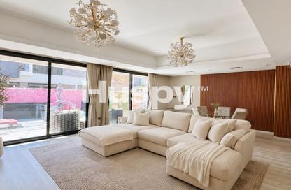 Villa - 5 - 4 for sale in Claret - Damac Hills 2 - Dubai Villa - 5 - 4 for sale in Claret - Damac Hills 2 - Dubai