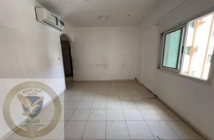 Apartment - 1 Bedroom - 1 Bathroom for rent in Al Qulaya'ah - Al Sharq - Sharjah