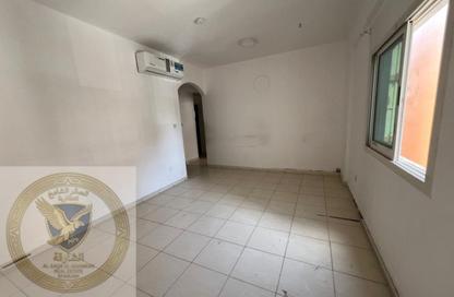 Apartment - 1 Bedroom - 1 Bathroom for rent in Al Qulaya'ah - Al Sharq - Sharjah