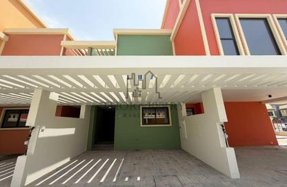 Townhouse - 4 - 3 for rent in Portofino - Damac Lagoons - Dubai