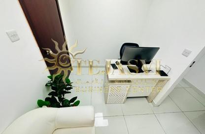Office Space - Studio - 1 Bathroom for rent in Silver Home Building - Hor Al Anz - Deira - Dubai