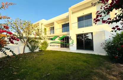 Villa - 3 Bedrooms - 4 Bathrooms for sale in Redwoods - Yas Acres - Yas Island - Abu Dhabi