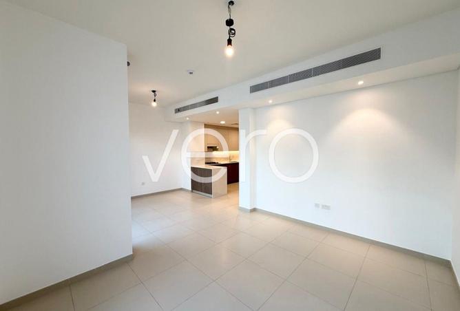 83240005 - Property Image 3