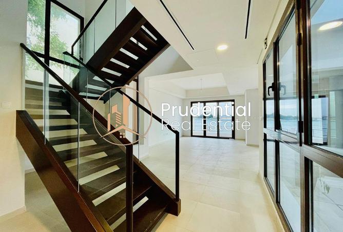 127008610 - Property Image 3