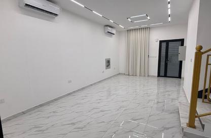 Villa - 4 - 5 for rent in Al Zahia 1 - Al Zahia - Muwaileh Commercial - Sharjah