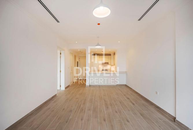 104698853 - Property Main Image