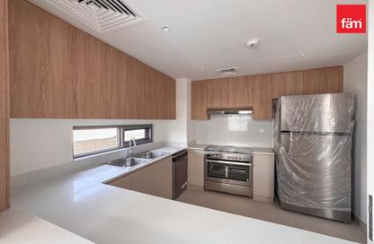 Villa - 4 - 6 for sale in The Pulse Beachfront - The Pulse - Residential District - Dubai South (Dubai World Central) - Dubai