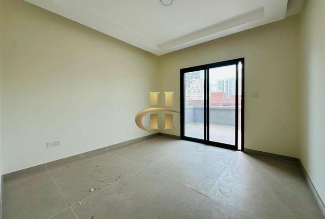 70284066 - صورة العقار 3