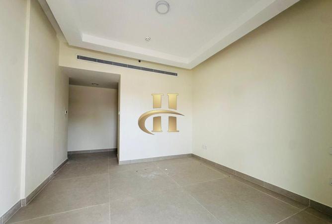 70284066 - صورة العقار 2