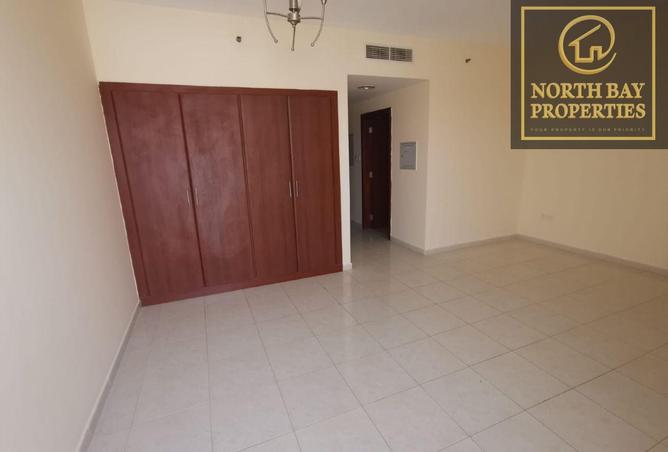 129740209 - Property Image 2