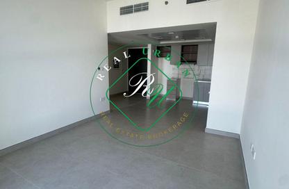 Apartment - 1 Bedroom - 1 Bathroom for rent in Reeman Living - Al Shamkha - Abu Dhabi