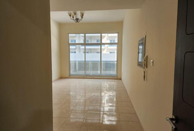 72733185 - Property Image 3