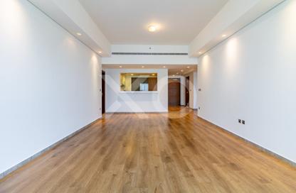 Apartment - 3 - 4 for rent in Marina Residences 3 - Marina Residences - Palm Jumeirah - Dubai