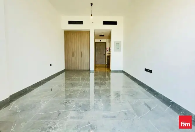 141907945 - Property Image 3
